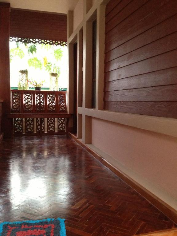 Chok-Wasana Guest House Mae Sariang Habitación foto